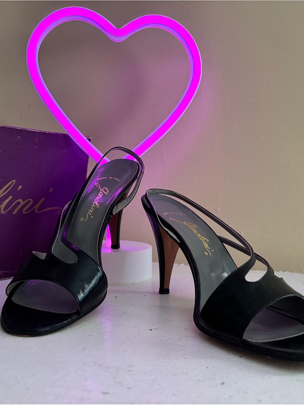 Vintage 1970s Garolini Italian Kid Leather Black Heels 9 w/ Box